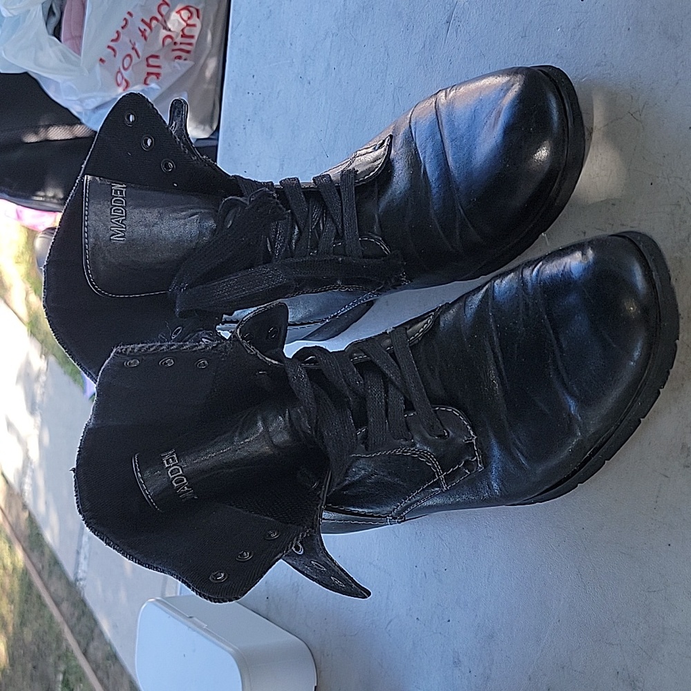 Steve Madden Boots size 12